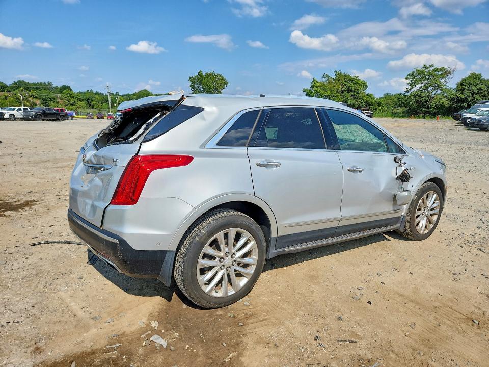 63793546 :رقم المزاد ، 1GYKNGRS5JZ190960 vin ، 2018 Cadillac Xt5 مزاد بيع