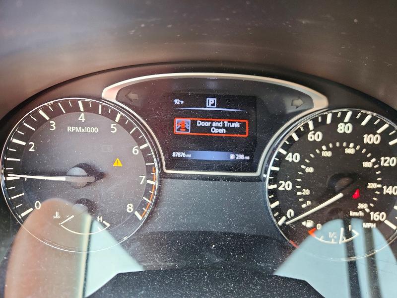 Продажа на аукционе авто 2017 Nissan Altima, vin: 1N4AL3AP1HC132659, номер лота: 64195126