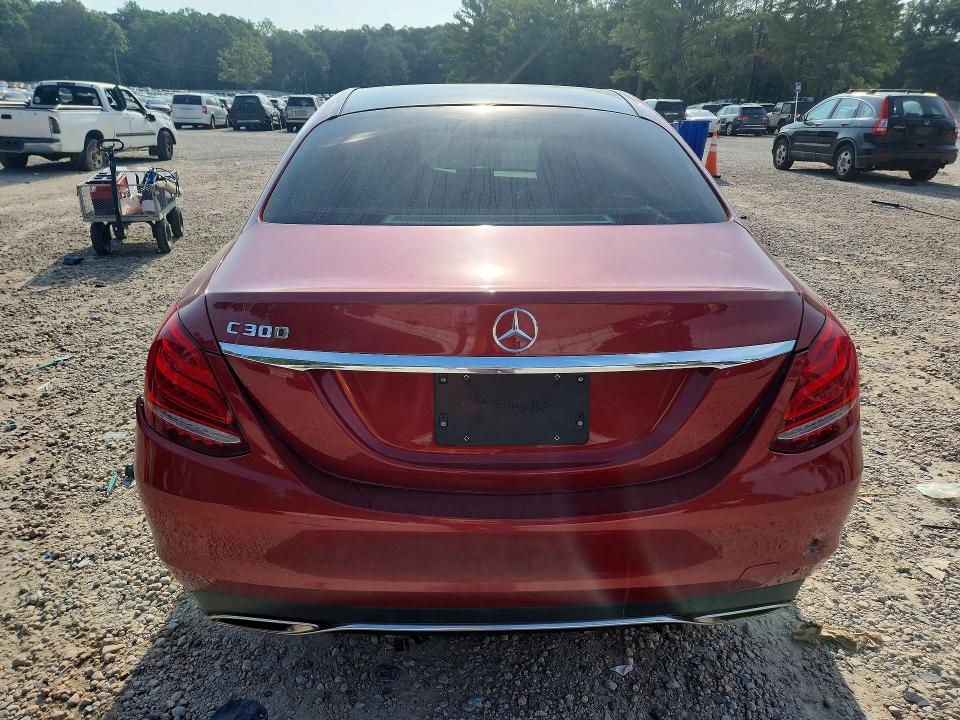 2018 Mercedes-benz C მანქანა იყიდება აუქციონზე, vin: WDDWF4JB0JR403768, აუქციონის ნომერი: 61721276