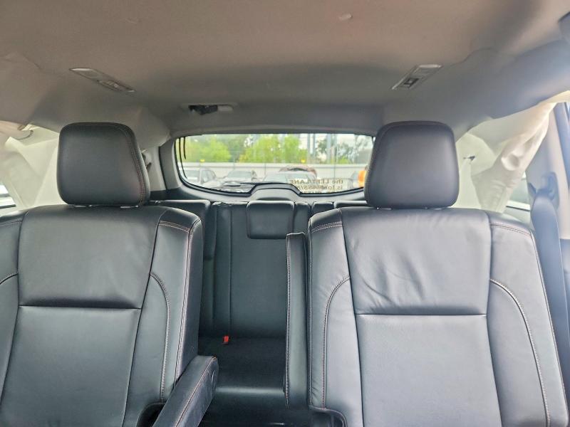 65023576 :رقم المزاد ، 5TDJZRFH3JS531235 vin ، 2018 Toyota Highlander مزاد بيع