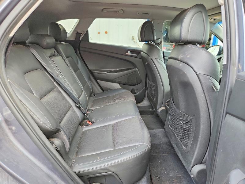 2016 Hyundai Tucson მანქანა იყიდება აუქციონზე, vin: KM8J3CA44GU215877, აუქციონის ნომერი: 65886176