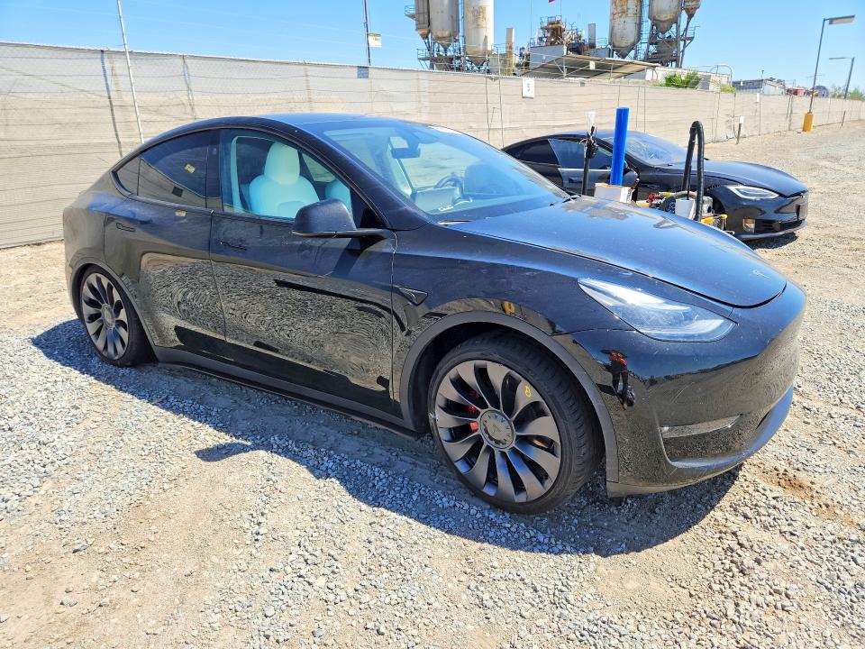 Продажа на аукционе авто 2024 Tesla Model Y, vin: 7SAYGDEF8RF132993, номер лота: 65662776