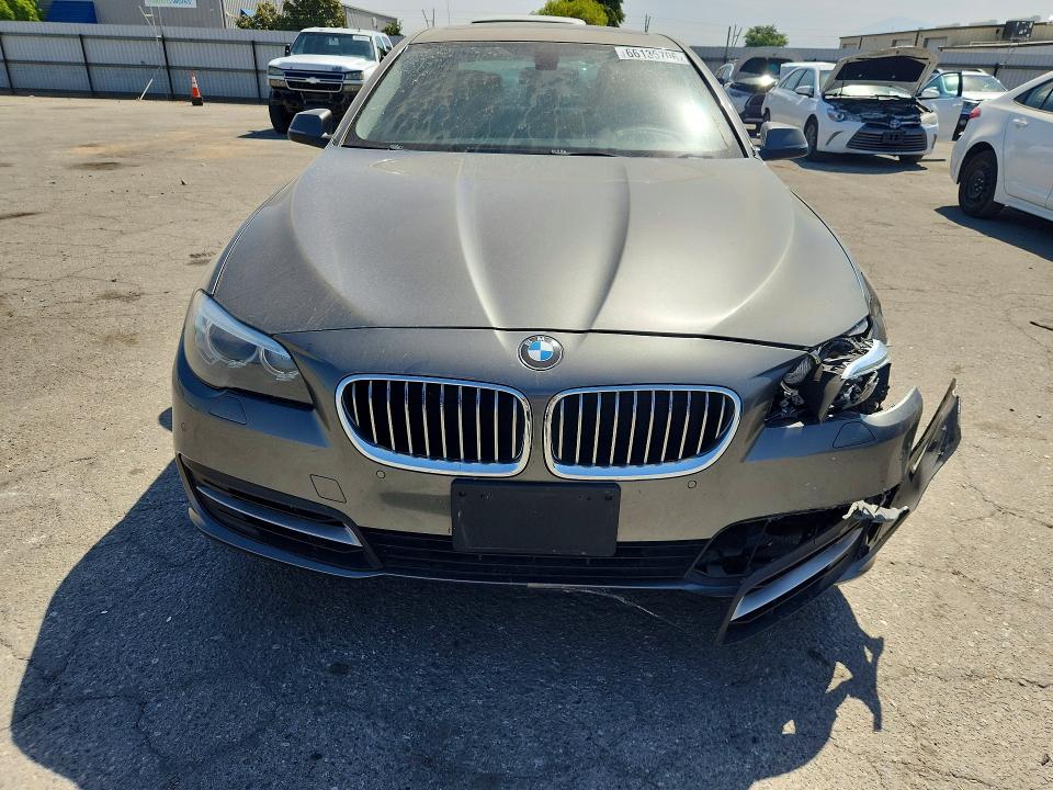 66135706 :رقم المزاد ، WBA5A5C50ED504195 vin ، 2014 Bmw 528 مزاد بيع