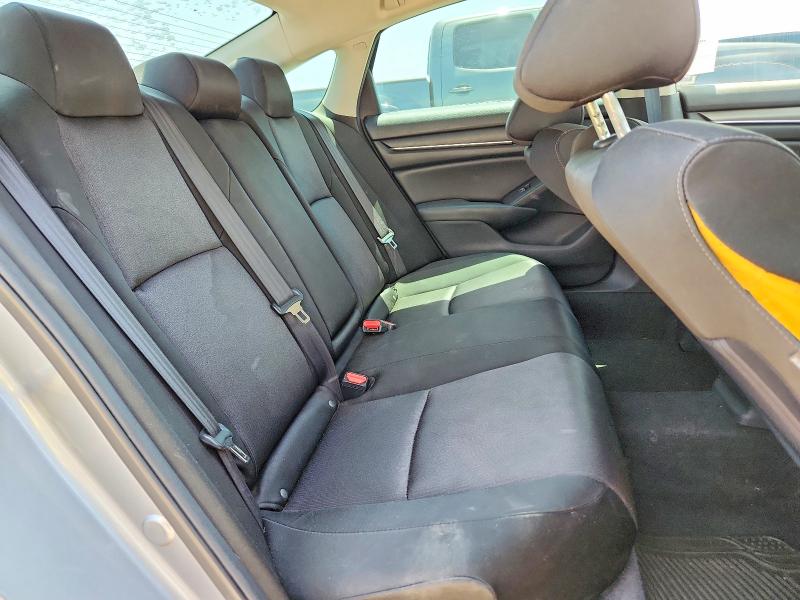 2019 Honda Accord მანქანა იყიდება აუქციონზე, vin: 1HGCV1F18KA116548, აუქციონის ნომერი: 64491556