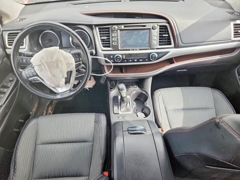Продаж на аукціоні авто 2018 Toyota Highlander, vin: 5TDBZRFH9JS834346, номер лоту: 64823886