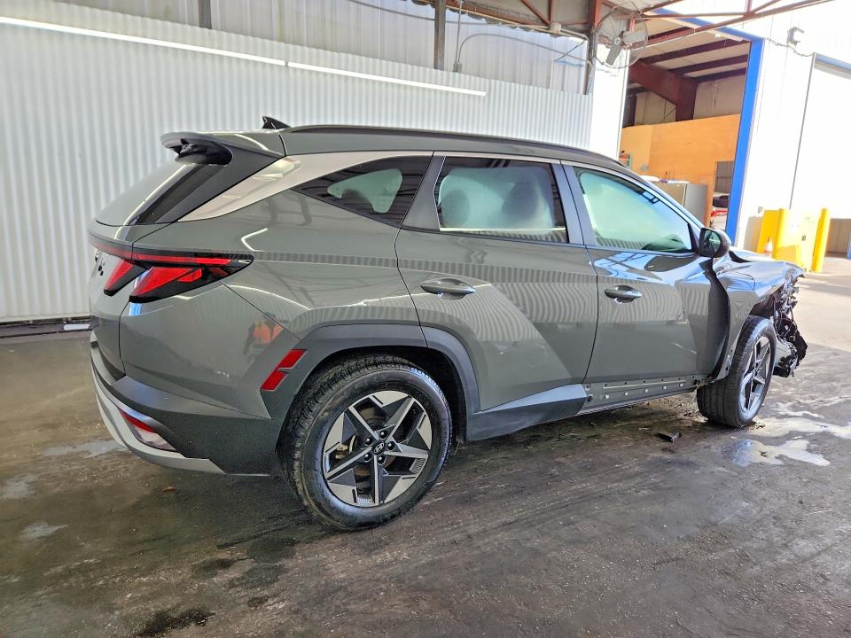 Продаж на аукціоні авто 2025 Hyundai Tucson, vin: 5NMJB3DE2SH439337, номер лоту: 64244066