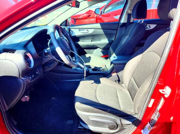 2023 Kia Forte მანქანა იყიდება აუქციონზე, vin: 3KPF24AD0PE623634, აუქციონის ნომერი: 66560676