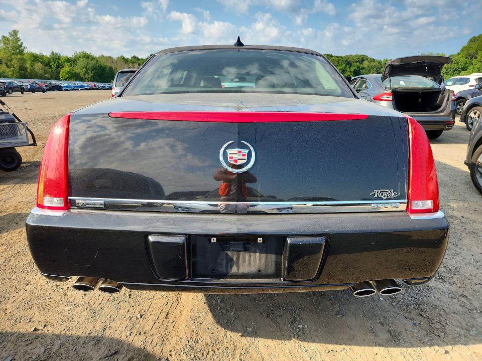 64498946 :رقم المزاد ، 1GEEK90Y59U550219 vin ، 2009 Cadillac Professional Chassis مزاد بيع