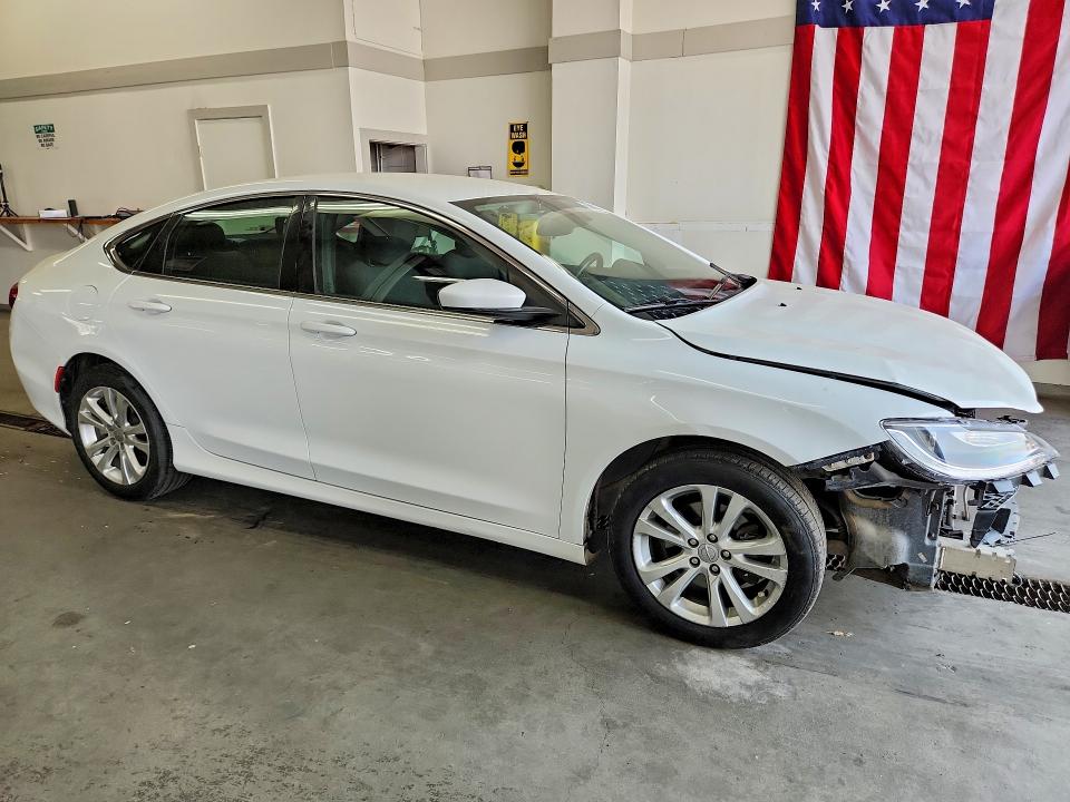 Auction sale of the 2015 Chrysler 200, vin: 1C3CCCAB5FN658791, lot number: 63681826