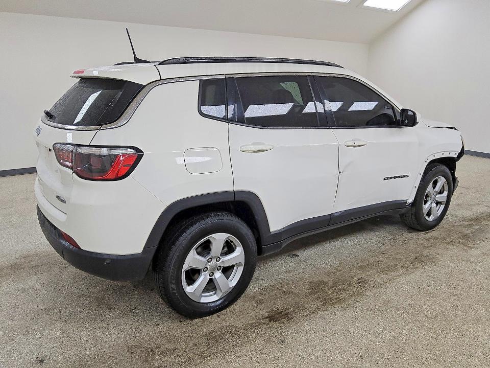 66313976 :رقم المزاد ، 3C4NJDBB9MT569995 vin ، 2021 Jeep Compass مزاد بيع