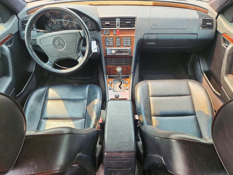 63970296 :رقم المزاد ، WDBHA28E6SF191711 vin ، 1995 Mercedes-benz C مزاد بيع