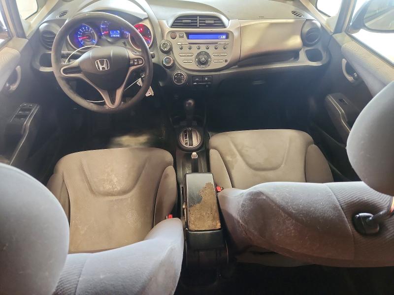64631646 :رقم المزاد ، JHMGE8H33BC008512 vin ، 2011 Honda Fit مزاد بيع
