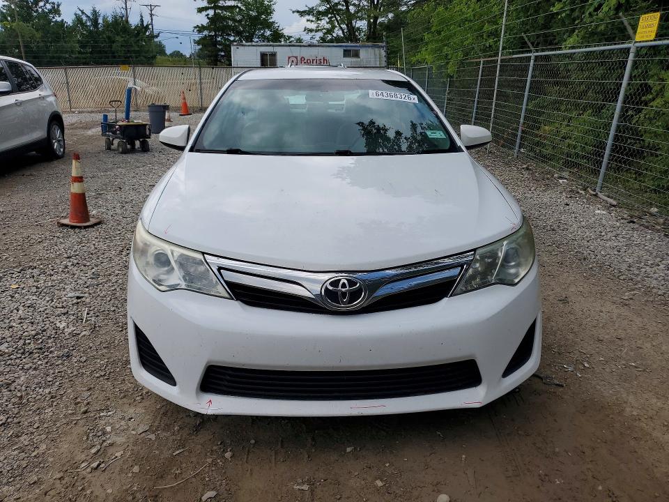2013 Toyota Camry მანქანა იყიდება აუქციონზე, vin: 4T1BF1FK1DU282696, აუქციონის ნომერი: 64368326