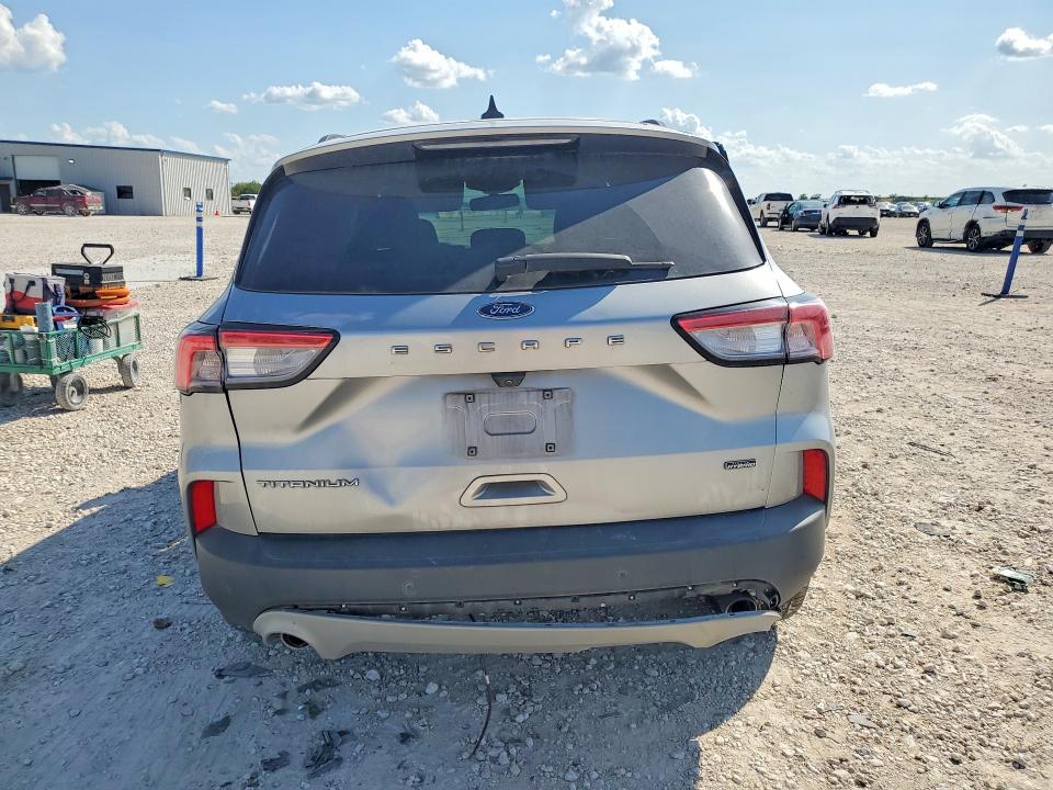 2022 Ford Escape მანქანა იყიდება აუქციონზე, vin: 1FMCU0LZ2NUA20144, აუქციონის ნომერი: 64281326