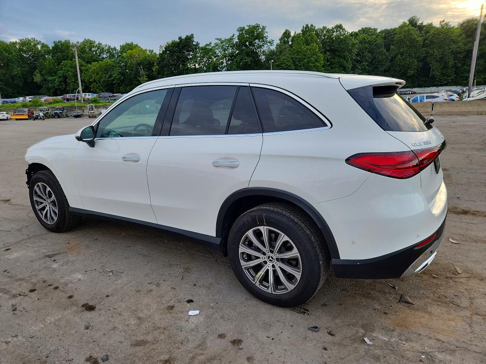 Продаж на аукціоні авто 2025 Mercedes-benz Glc, vin: W1NKM4HB9SF402263, номер лоту: 63424476