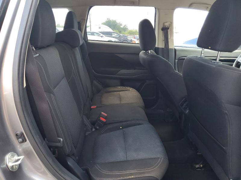 2020 Mitsubishi Outlander მანქანა იყიდება აუქციონზე, vin: JA4AD2A35LZ004570, აუქციონის ნომერი: 64332776