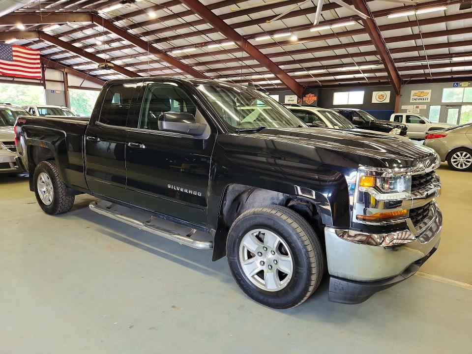 Продажа на аукционе авто 2017 Chevrolet Silverado, vin: 1GCVKREC1HZ238860, номер лота: 64749566
