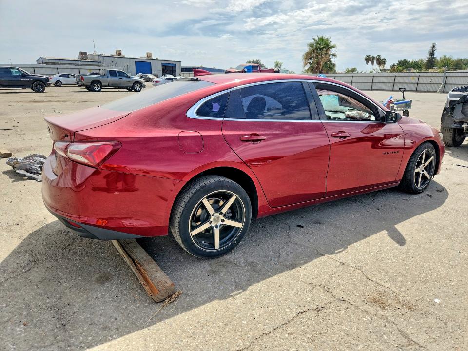 Продажа на аукционе авто 2019 Chevrolet Malibu, vin: 1G1ZD5ST8KF132139, номер лота: 65952286