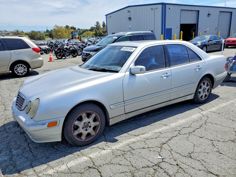 Продажа на аукционе авто 2000 Mercedes-benz E, vin: WDBJF65J9YB167107, номер лота: 66048186