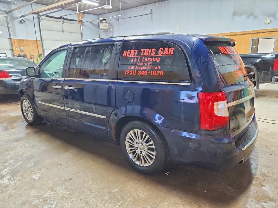 61885366 :رقم المزاد ، 2C4RC1CG1DR589276 vin ، 2013 Chrysler Town & Country مزاد بيع