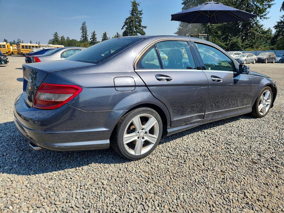 2010 Mercedes-benz C მანქანა იყიდება აუქციონზე, vin: WDDGF5EB0AR104608, აუქციონის ნომერი: 66134606