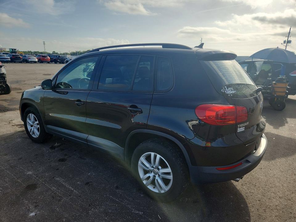 Продаж на аукціоні авто 2017 Volkswagen Tiguan, vin: WVGBV7AX0HK024793, номер лоту: 63997846