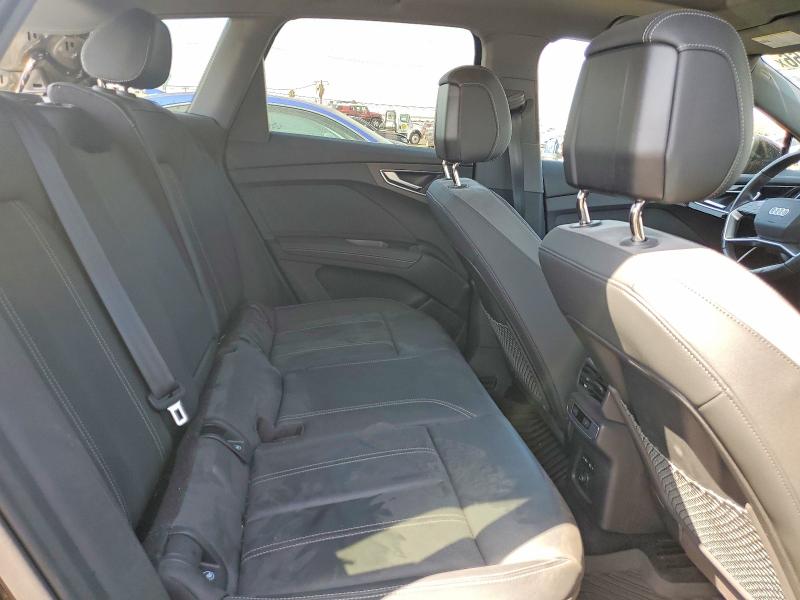 Продаж на аукціоні авто 2024 Audi Q4 E-tron, vin: WA1LUBFZ2RP054563, номер лоту: 67314566