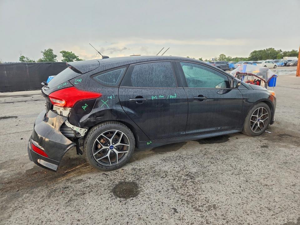 Продажа на аукционе авто 2016 Ford Focus, vin: 1FADP3K23GL379250, номер лота: 64898176