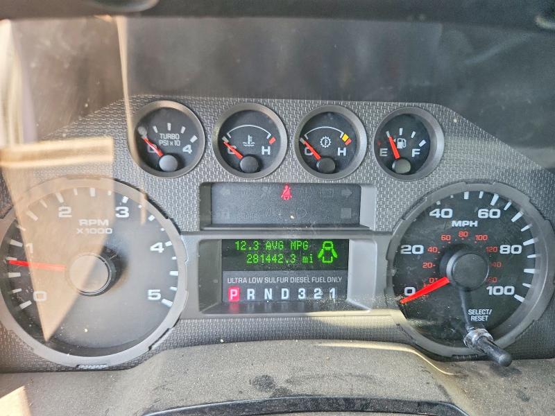 63391846 :رقم المزاد ، 1FDAF56R08EA05912 vin ، 2008 Ford F550 مزاد بيع