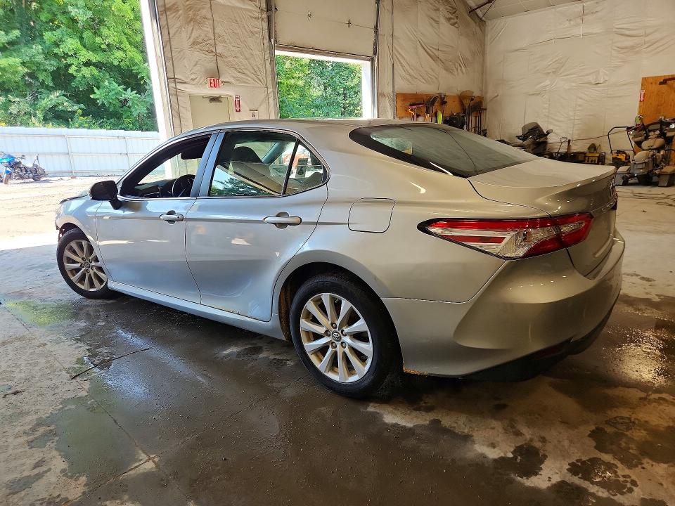 Aukcja sprzedaży 2018 Toyota Camry, vin: 4T1B11HK5JU642656, numer aukcji: 64735196