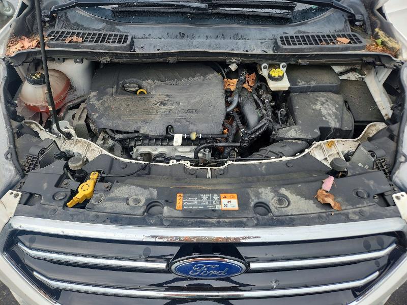 2018 Ford Escape მანქანა იყიდება აუქციონზე, vin: 1FMCU9GD4JUD53197, აუქციონის ნომერი: 65001976