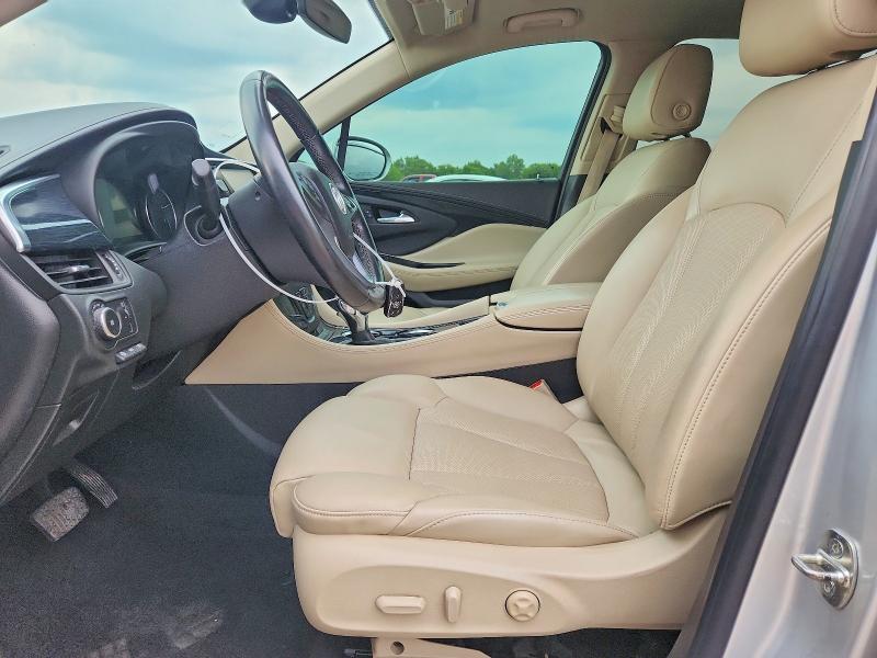 2018 Buick Envision მანქანა იყიდება აუქციონზე, vin: LRBFX4SX1JD009449, აუქციონის ნომერი: 63338046