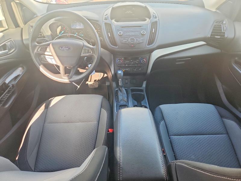 Продажа на аукционе авто 2017 Ford Escape, vin: 1FMCU0GD9HUC82648, номер лота: 65335536