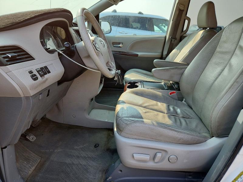 2013 Toyota Sienna მანქანა იყიდება აუქციონზე, vin: 5TDDK3DC9DS066647, აუქციონის ნომერი: 64931256