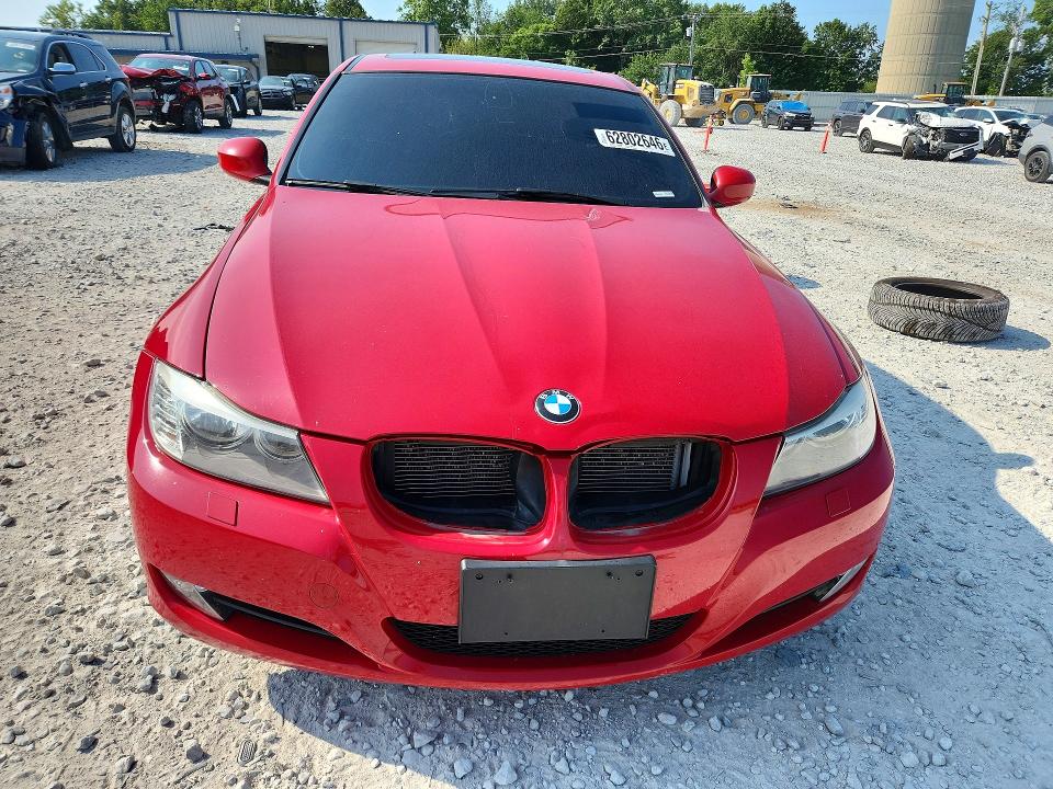62802646 :رقم المزاد ، WBAPK7C5XBA464092 vin ، 2011 Bmw 328 مزاد بيع