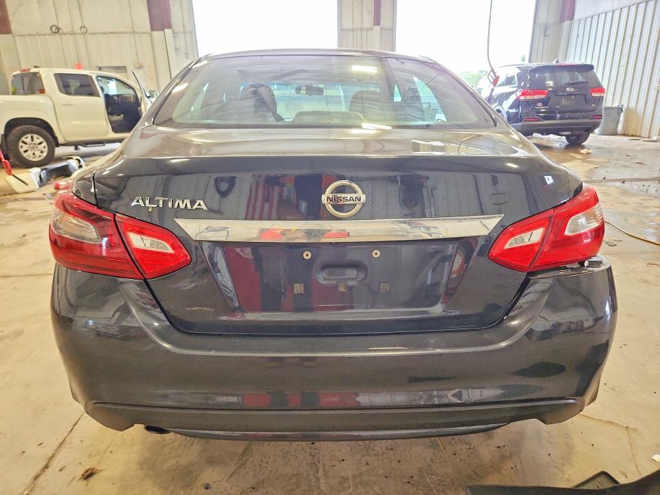 Продажа на аукционе авто 2017 Nissan Altima, vin: 1N4AL3AP0HC167662, номер лота: 63475296