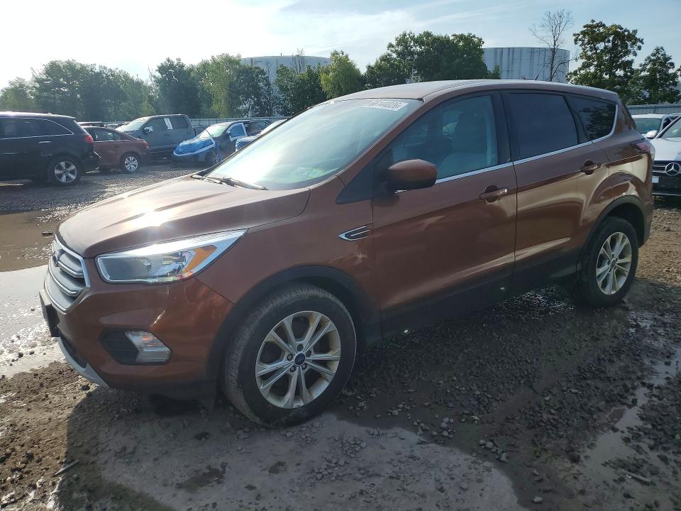 Продажа на аукционе авто 2017 Ford Escape, vin: 1FMCU9GD5HUF01013, номер лота: 66144026