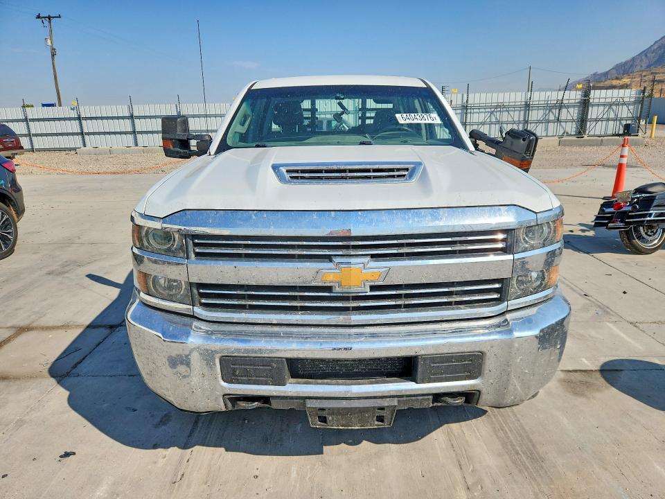 Продажа на аукционе авто 2018 Chevrolet Silverado, vin: 1GB1KUEY0JF241368, номер лота: 64043876