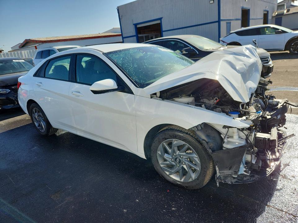 Продаж на аукціоні авто 2024 Hyundai Elantra, vin: KMHLM4DG3RU670403, номер лоту: 64000516