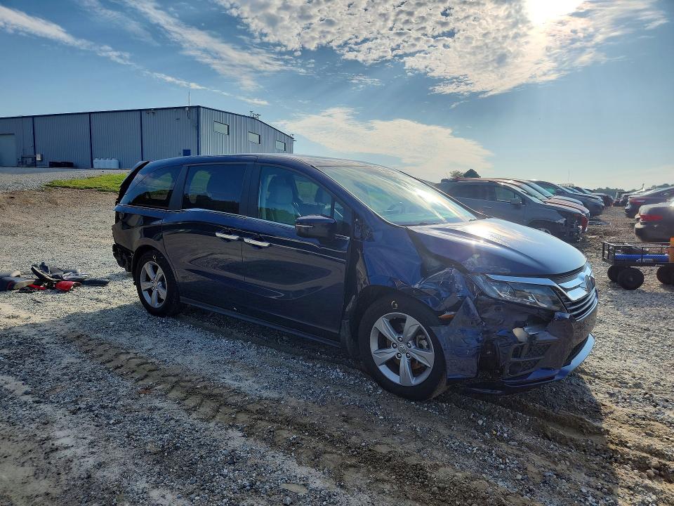 Продажа на аукционе авто 2019 Honda Odyssey, vin: 5FNRL6H7XKB132562, номер лота: 64485036