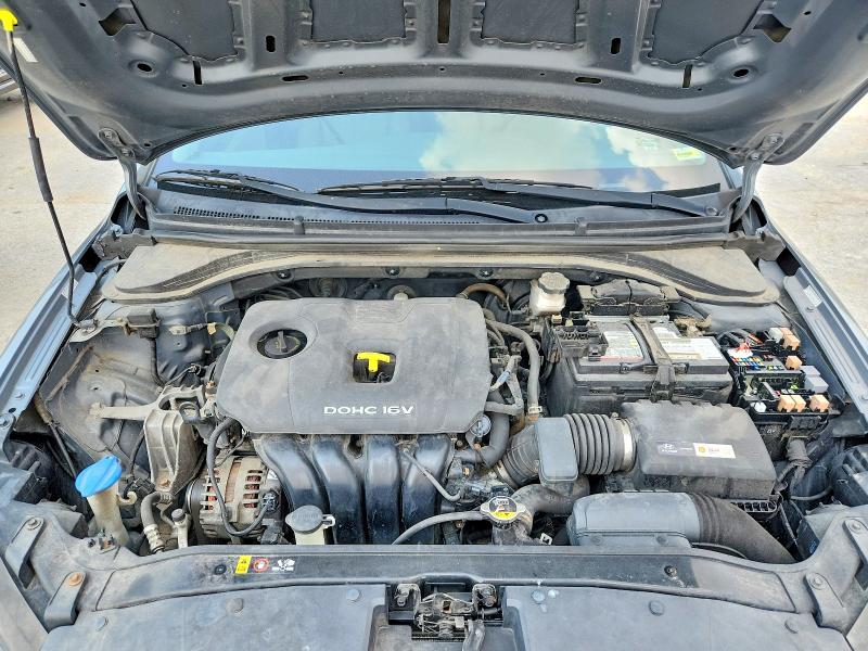 2017 Hyundai Elantra მანქანა იყიდება აუქციონზე, vin: KMHD74LF6HU071966, აუქციონის ნომერი: 62760216