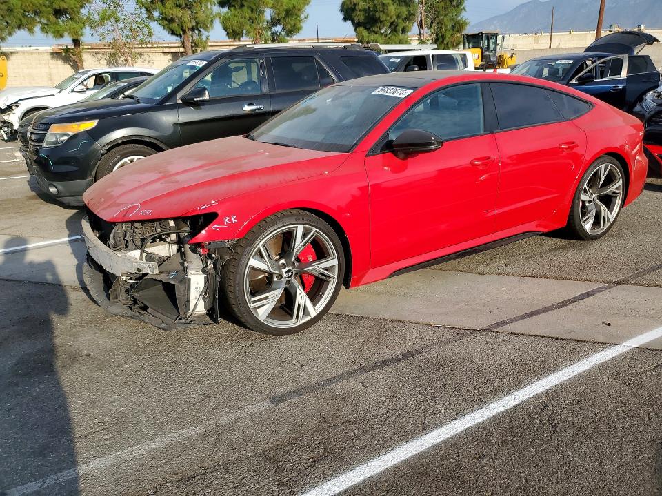 66832676 :رقم المزاد ، WUAPCBF21MN902632 vin ، 2021 Audi Rs7 مزاد بيع