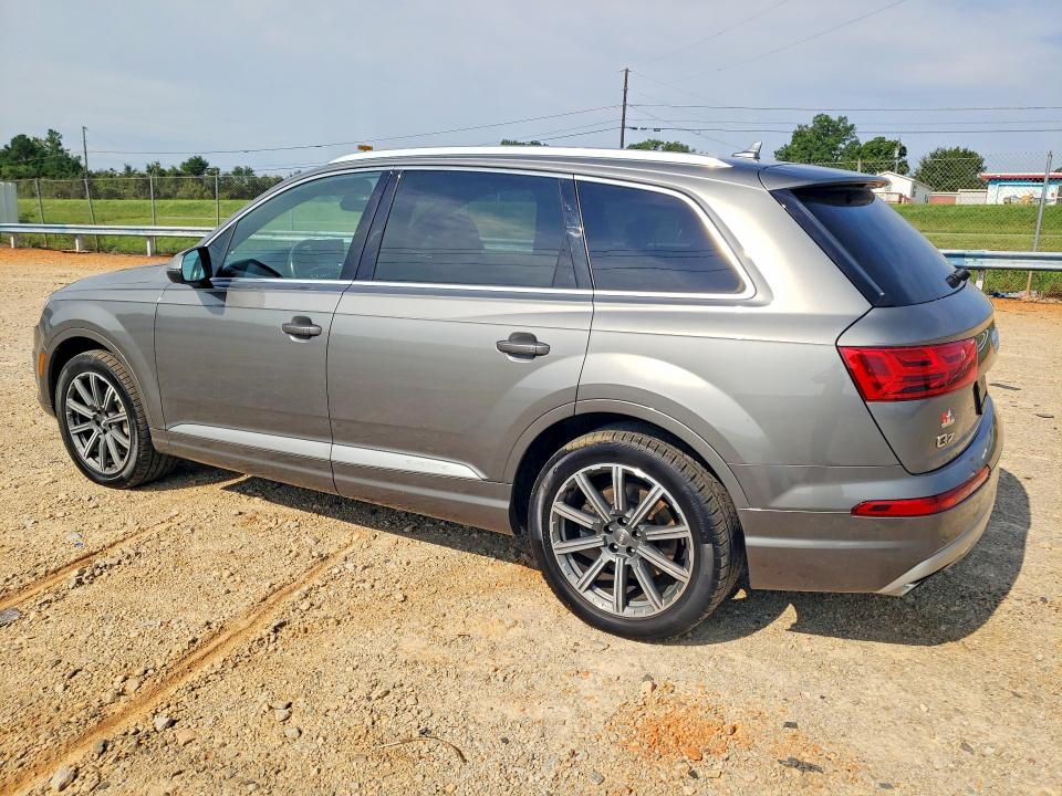 Продаж на аукціоні авто 2017 Audi Q7, vin: WA1LAAF74HD051035, номер лоту: 63867766