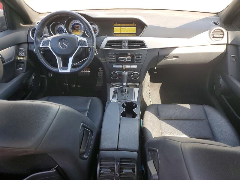 2012 Mercedes-benz C მანქანა იყიდება აუქციონზე, vin: WDDGF4HB6CR201191, აუქციონის ნომერი: 65877136