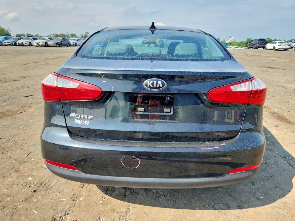 2016 Kia Forte მანქანა იყიდება აუქციონზე, vin: KNAFK4A69G5526670, აუქციონის ნომერი: 65165926
