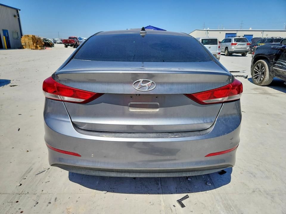 Продажа на аукционе авто 2018 Hyundai Elantra, vin: 5NPD84LF9JH346568, номер лота: 64426946