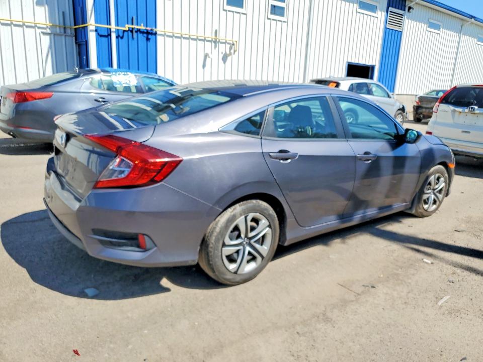 2016 Honda Civic მანქანა იყიდება აუქციონზე, vin: 2HGFC2F52GH001982, აუქციონის ნომერი: 63460336
