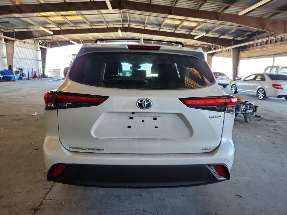 Продаж на аукціоні авто 2022 Toyota Highlander Hybrid, vin: 5TDHBRCH0NS549494, номер лоту: 67157866