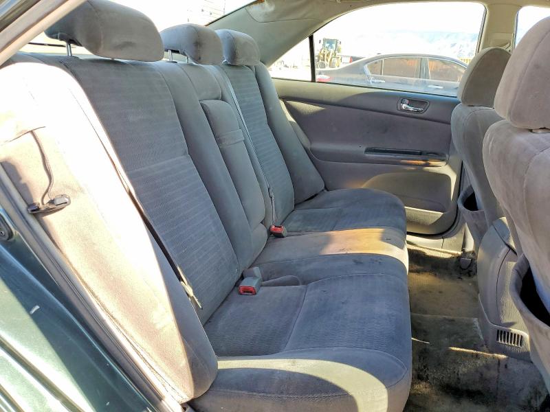 65082046 :رقم المزاد ، 4T1BE32KX5U406955 vin ، 2005 Toyota Camry مزاد بيع