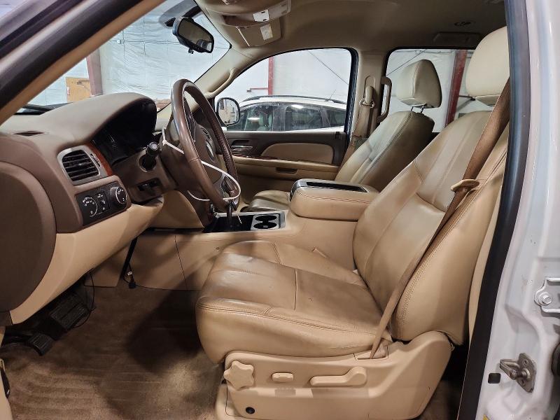 2009 Chevrolet Suburban მანქანა იყიდება აუქციონზე, vin: 1GNFK26399R243727, აუქციონის ნომერი: 65725606
